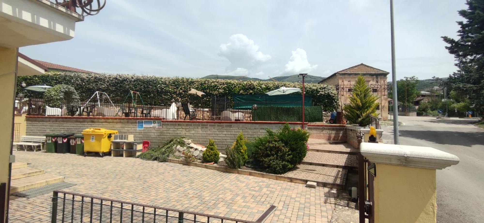 Complesso Turistico Aurora - Appartamenti Poggio Picenze Exterior foto